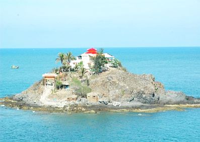 Miếu Hòn Bà Vũng Tàu- Điểm du lịch tâm linh