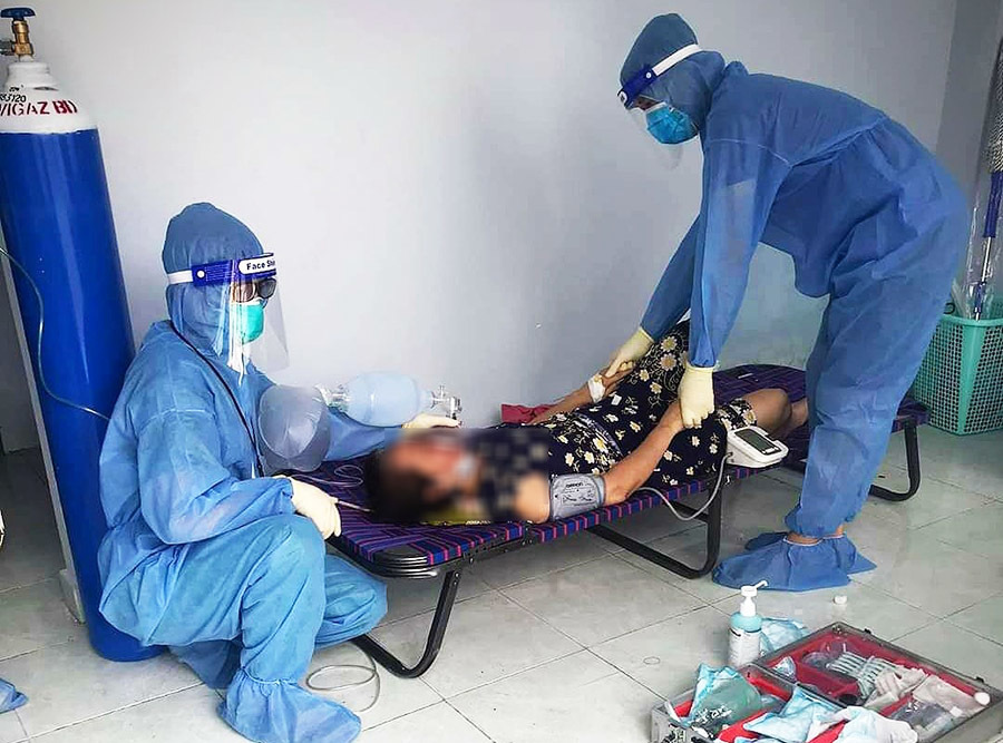 Dấu hiệu F0 trở nặng tại nhà