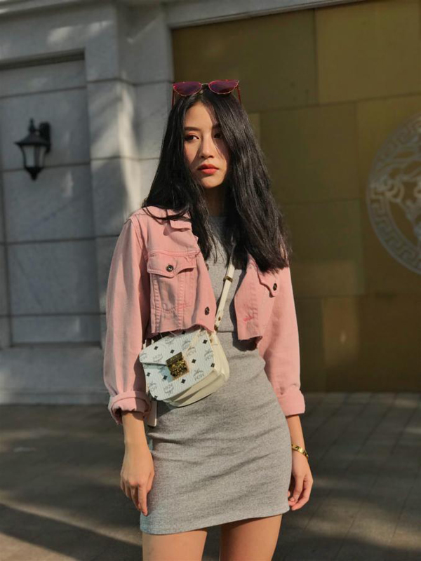 Biến hóa phong cách cùng các fashionista sành điệu